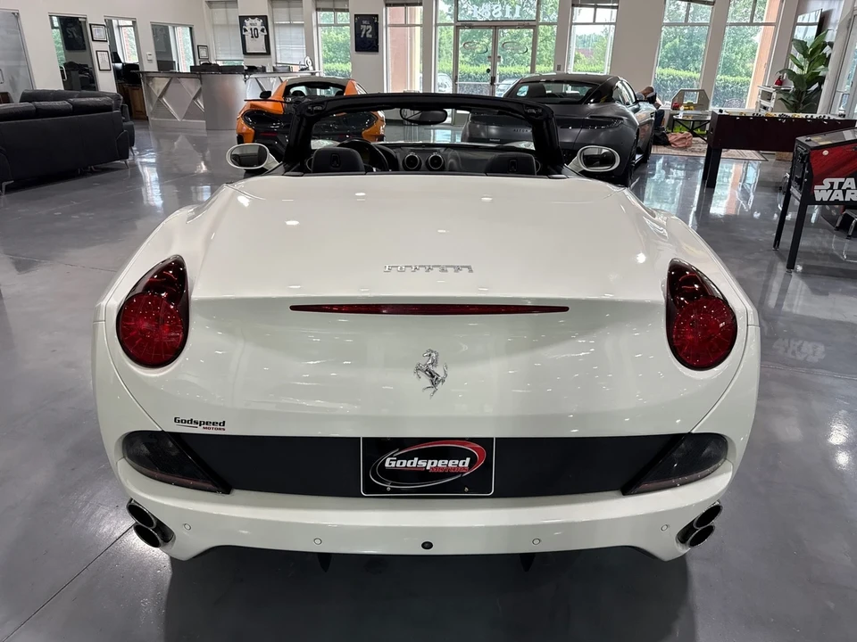 2014 Ferrari California - Image 6 of 12