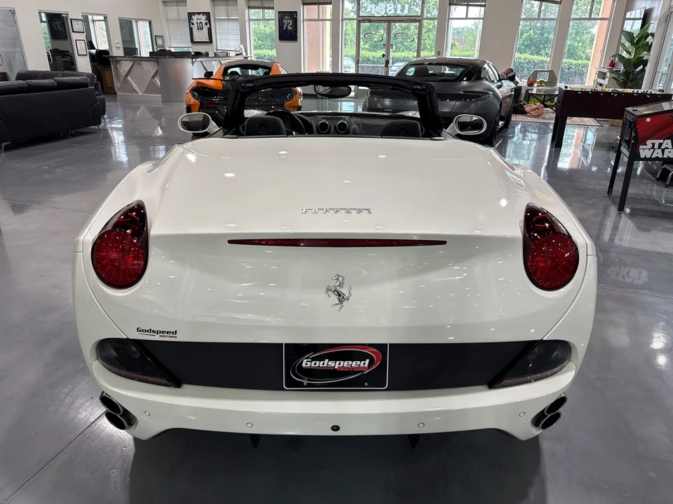 2014 Ferrari California - Image 6 of 12