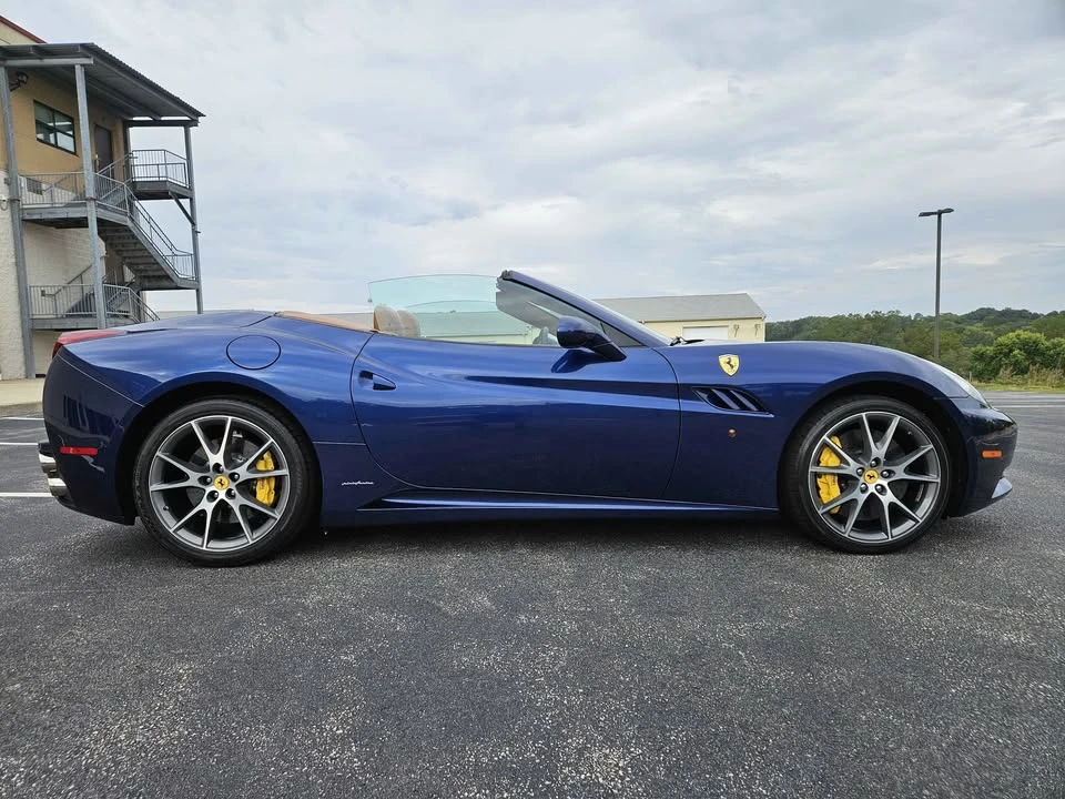 2014 Ferrari California - Image 3 of 16