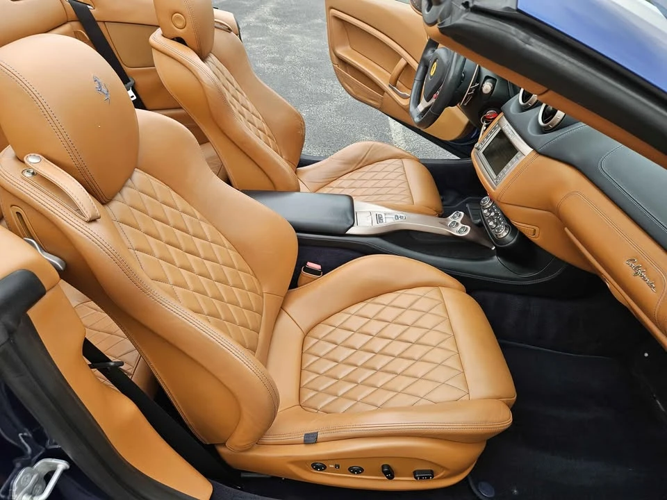 2014 Ferrari California - Image 13 of 16