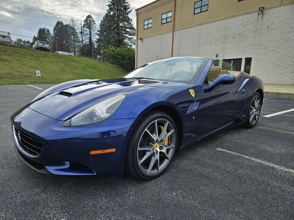 2014 Ferrari California - Image 8 of 16