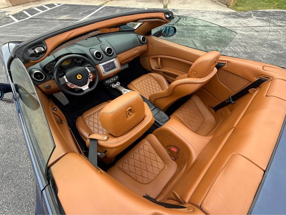 2014 Ferrari California - Image 15 of 18
