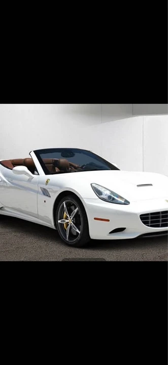 2014 Ferrari California - Image 2 of 3