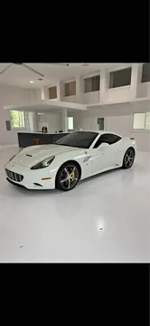 2014 Ferrari California Convertible 2D