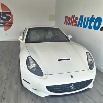 2014 Ferrari California Convertible 2D