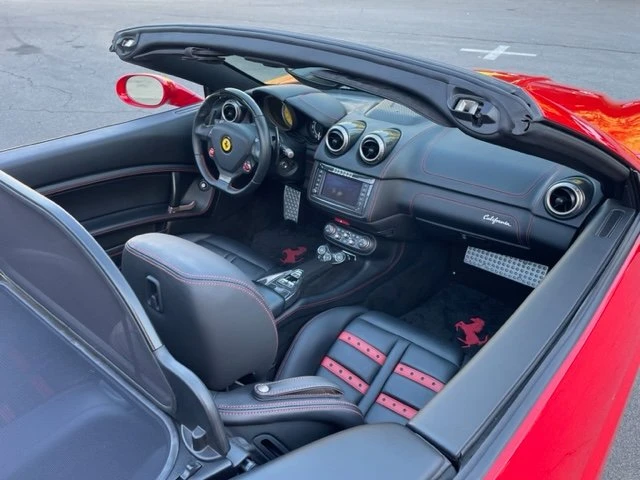 2014 Ferrari California - Image 16 of 20