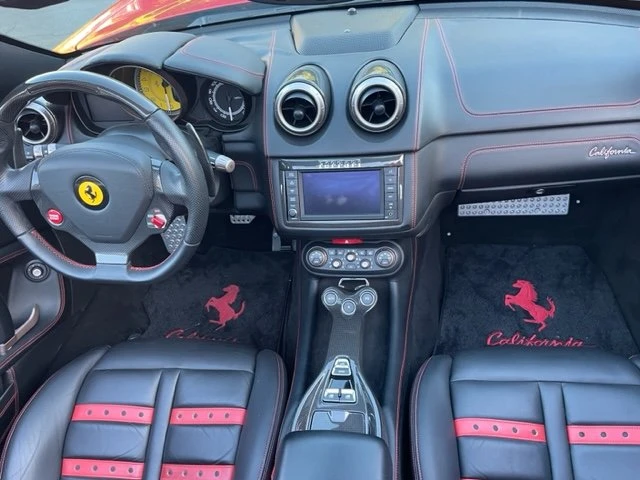 2014 Ferrari California - Image 14 of 20