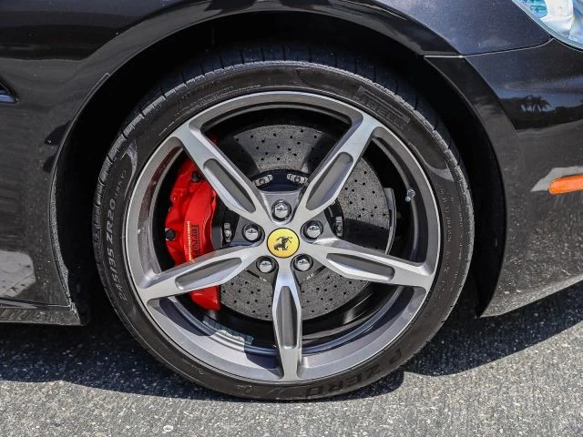2014 Ferrari California - Image 13 of 31