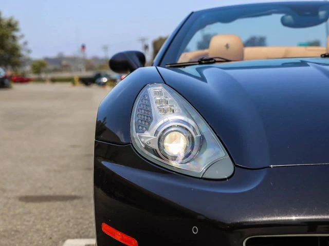 2014 Ferrari California - Image 12 of 31