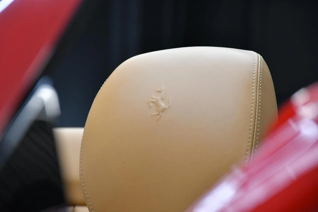 2014 Ferrari California - Image 7 of 31