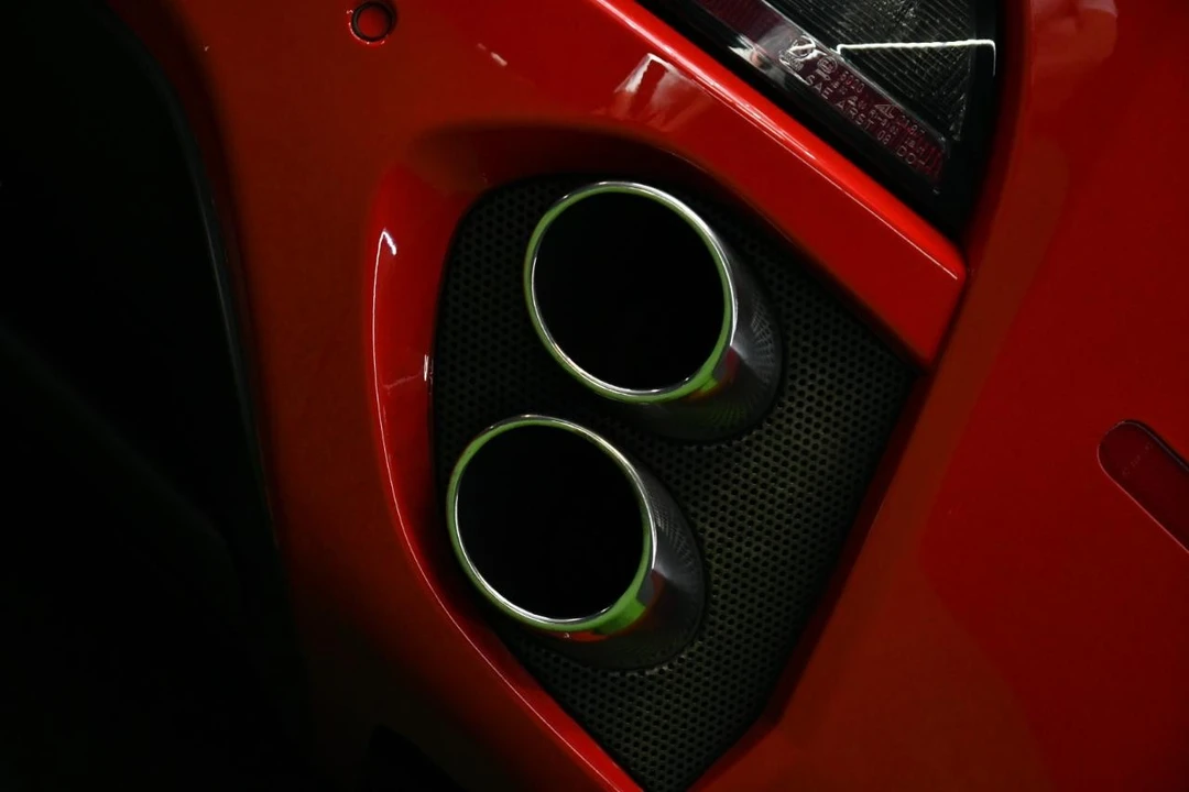2014 Ferrari California - Image 12 of 31