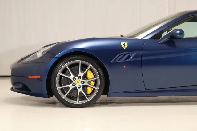 2014 Ferrari California - Image 3 of 21