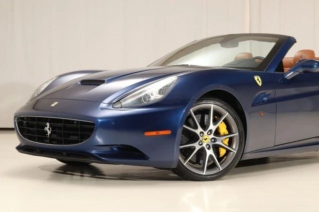 2014 Ferrari California - Image 9 of 21
