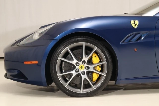 2014 Ferrari California - Image 4 of 21