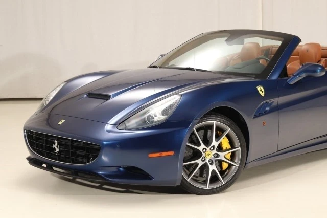 2014 Ferrari California - Image 8 of 21