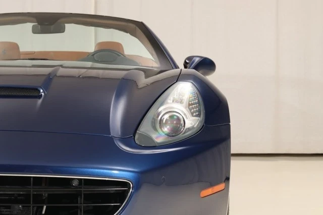 2014 Ferrari California - Image 19 of 21
