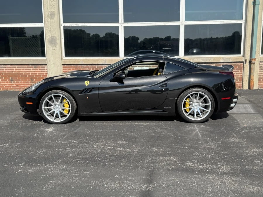 2014 Ferrari California - Image 5 of 12