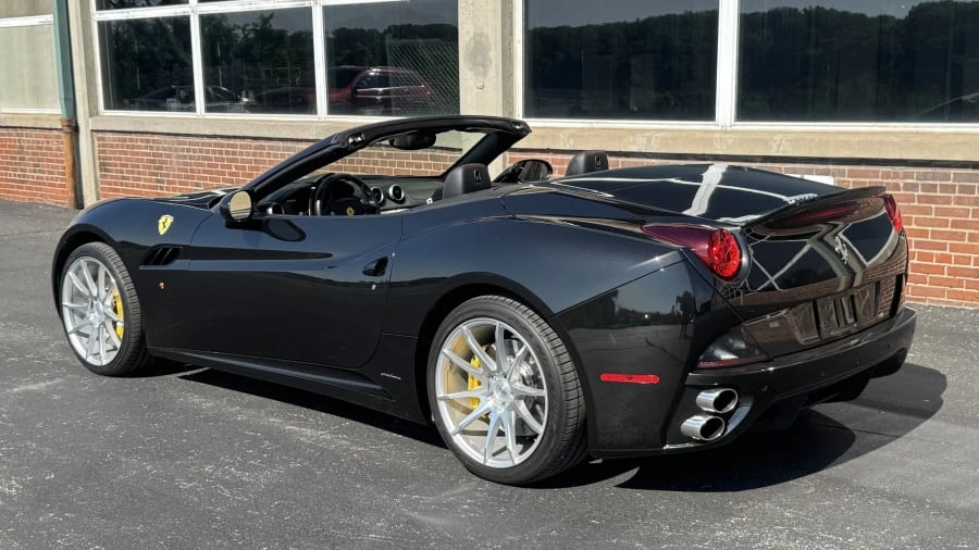 2014 Ferrari California - Image 3 of 12
