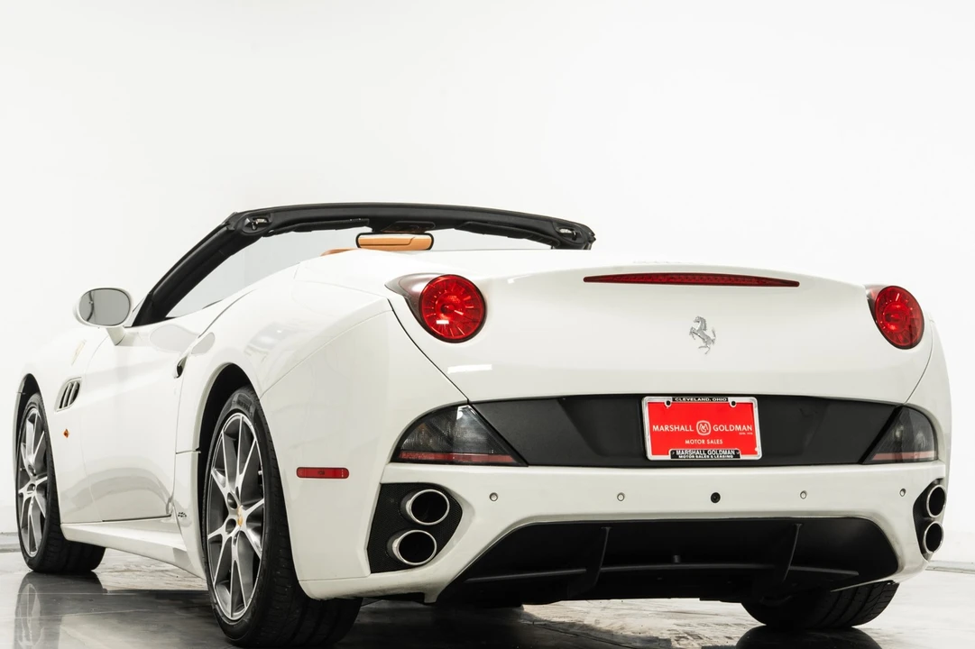 2014 Ferrari California - Image 7 of 21
