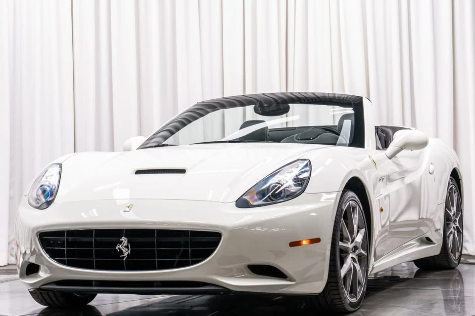2014 Ferrari California - Image 4 of 14