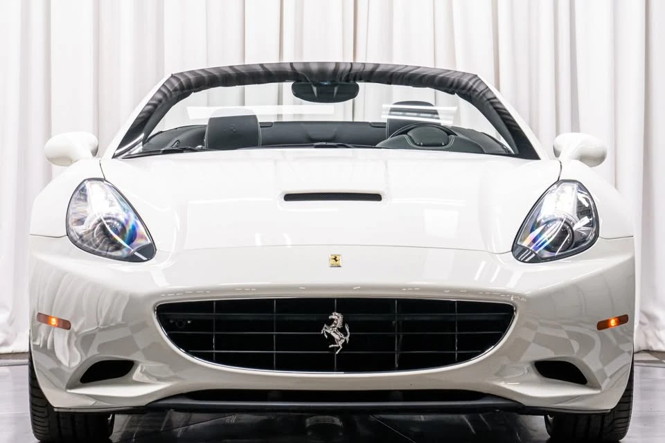 2014 Ferrari California - Image 3 of 14