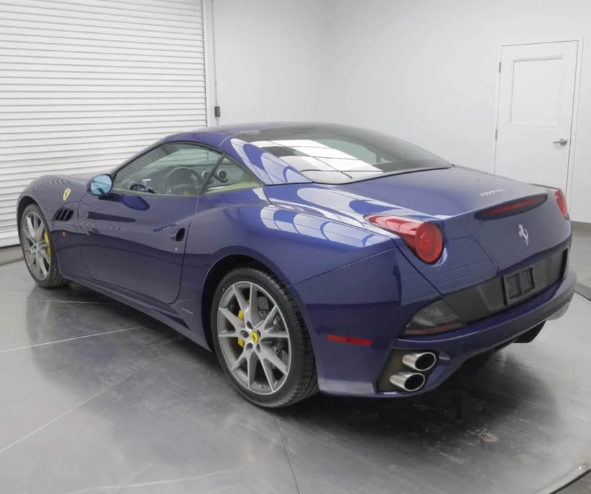 2014 Ferrari California - Image 10 of 10
