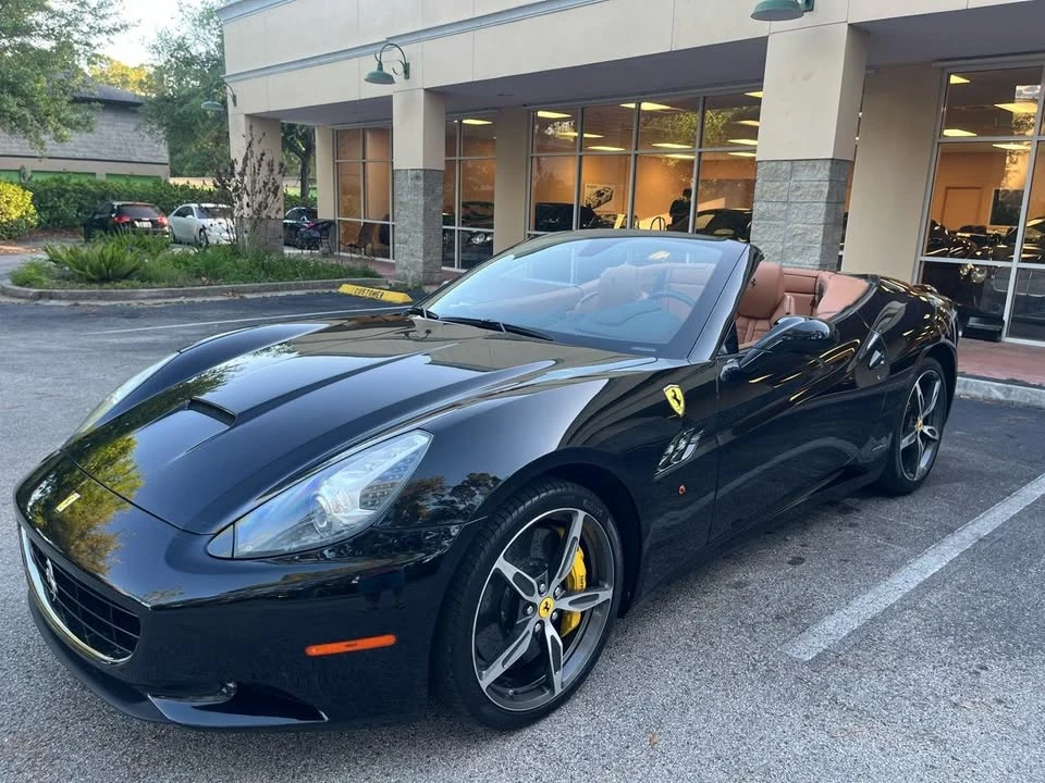 2014 Ferrari California - Image 12 of 20