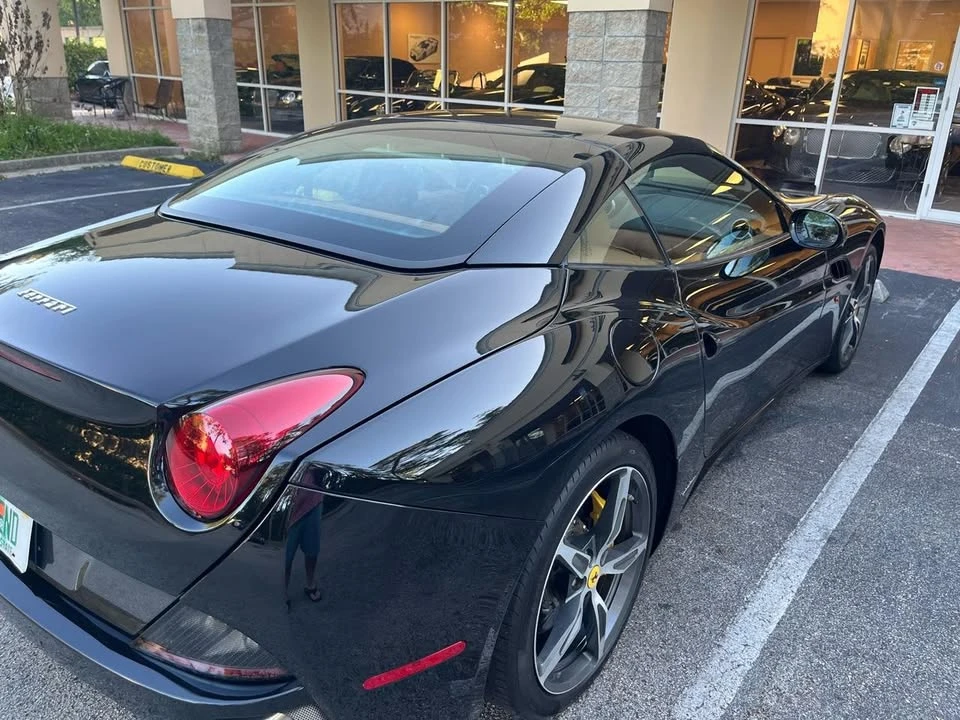 2014 Ferrari California - Image 18 of 20