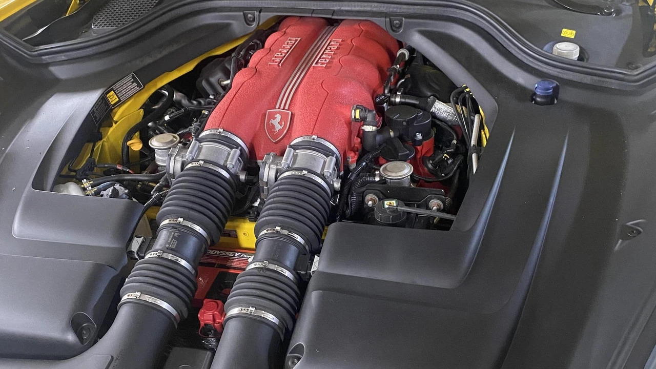 2014 Ferrari California - Image 3 of 8