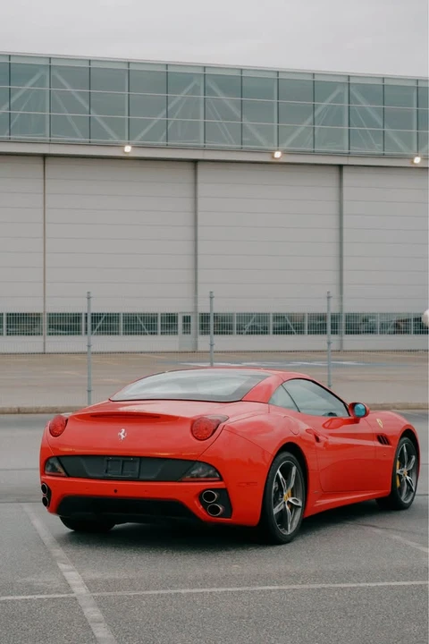 2014 Ferrari California - Image 8 of 20