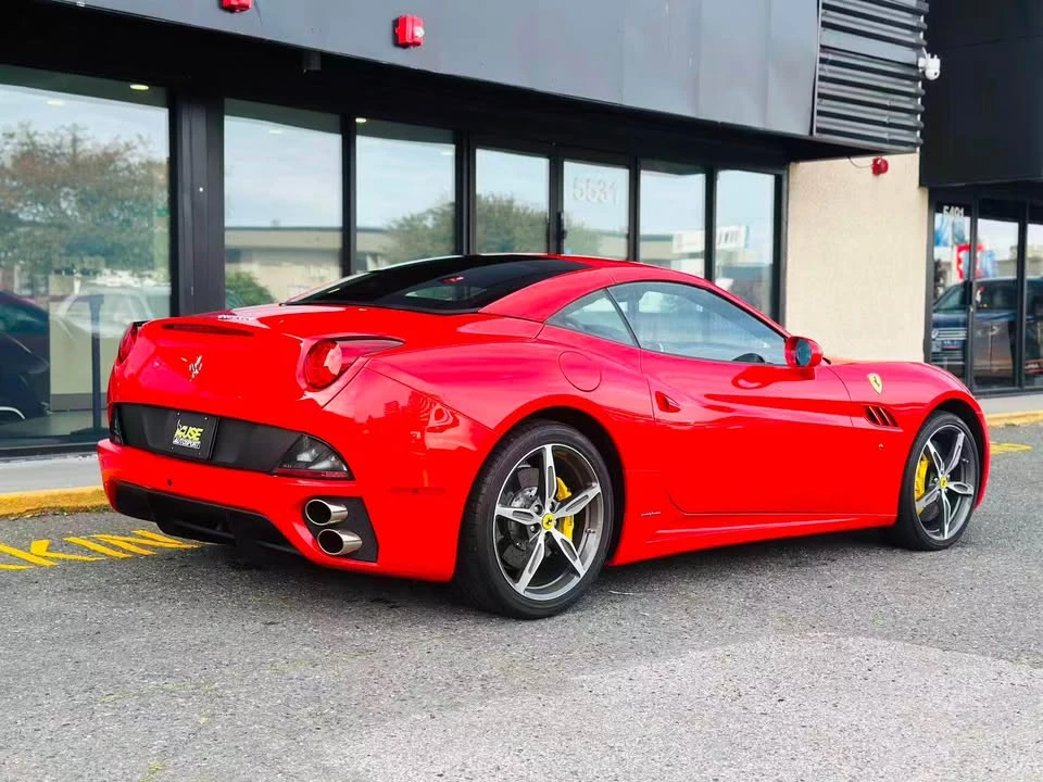 2014 Ferrari California - Image 5 of 20