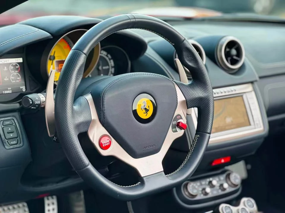 2014 Ferrari California - Image 16 of 20