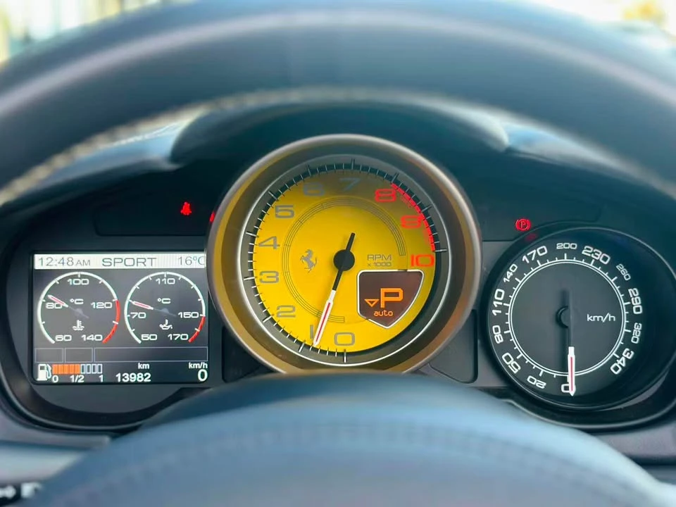 2014 Ferrari California - Image 19 of 20