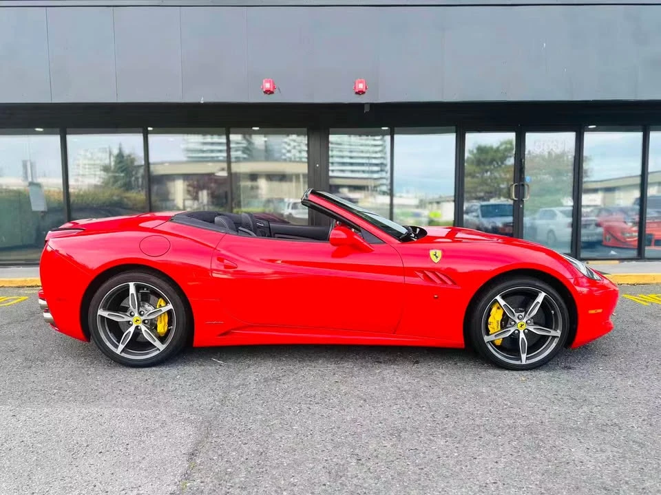 2014 Ferrari California - Image 10 of 20
