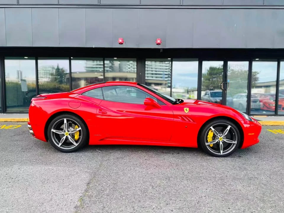 2014 Ferrari California - Image 4 of 20