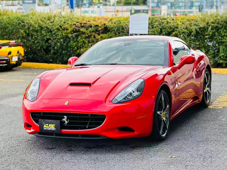2014 Ferrari California - Image 3 of 20