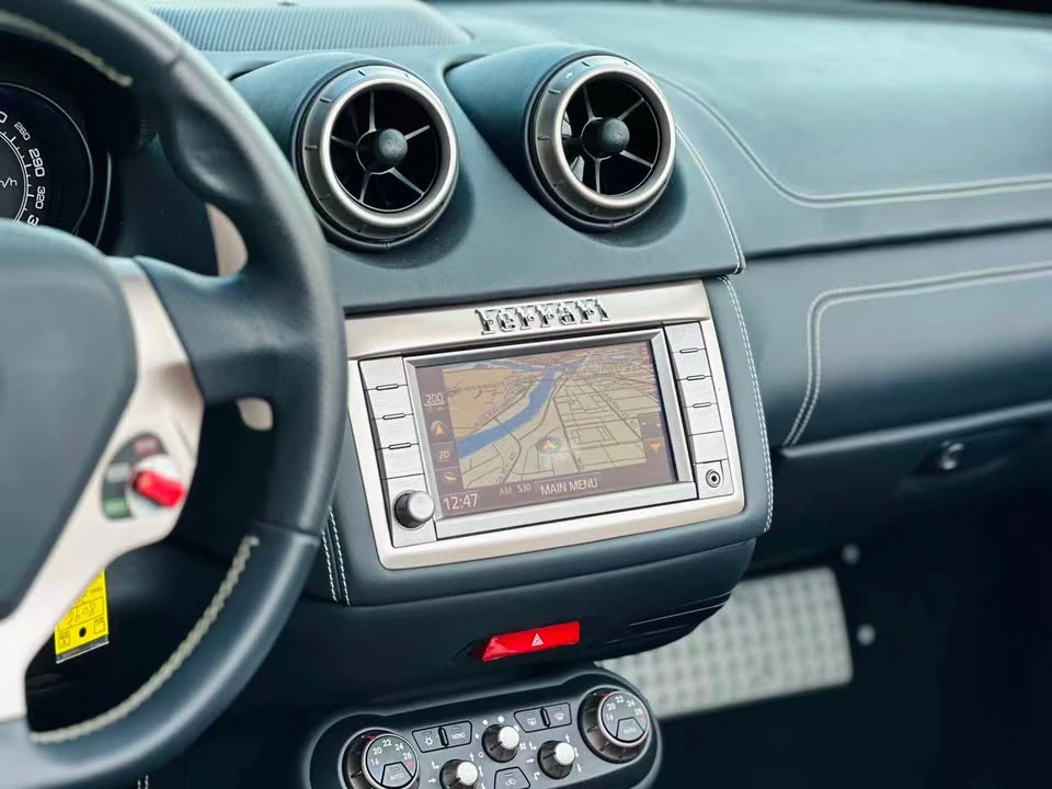 2014 Ferrari California - Image 18 of 20