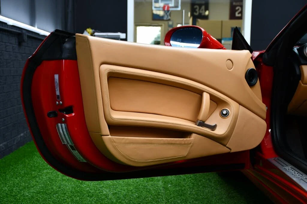 2014 Ferrari California - Image 21 of 31