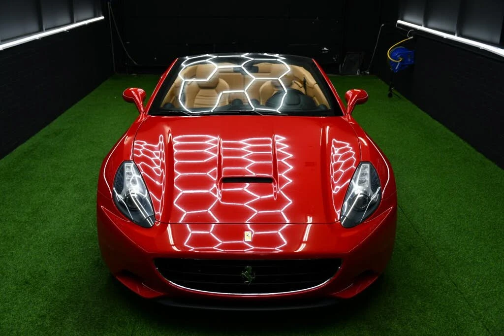 2014 Ferrari California - Image 17 of 31