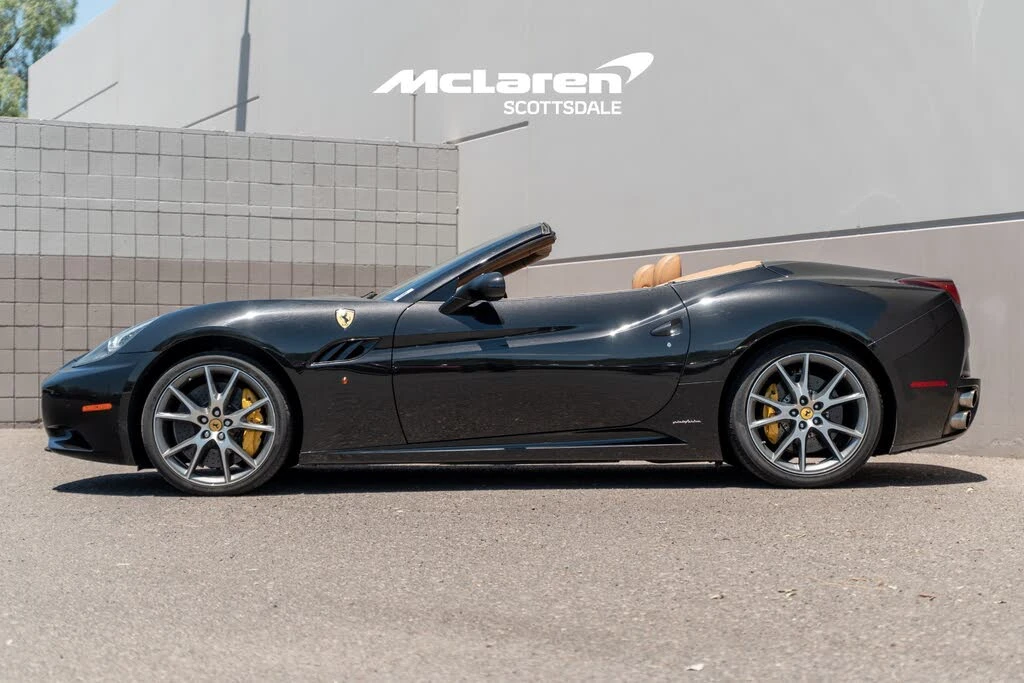 2014 Ferrari California - Image 4 of 31