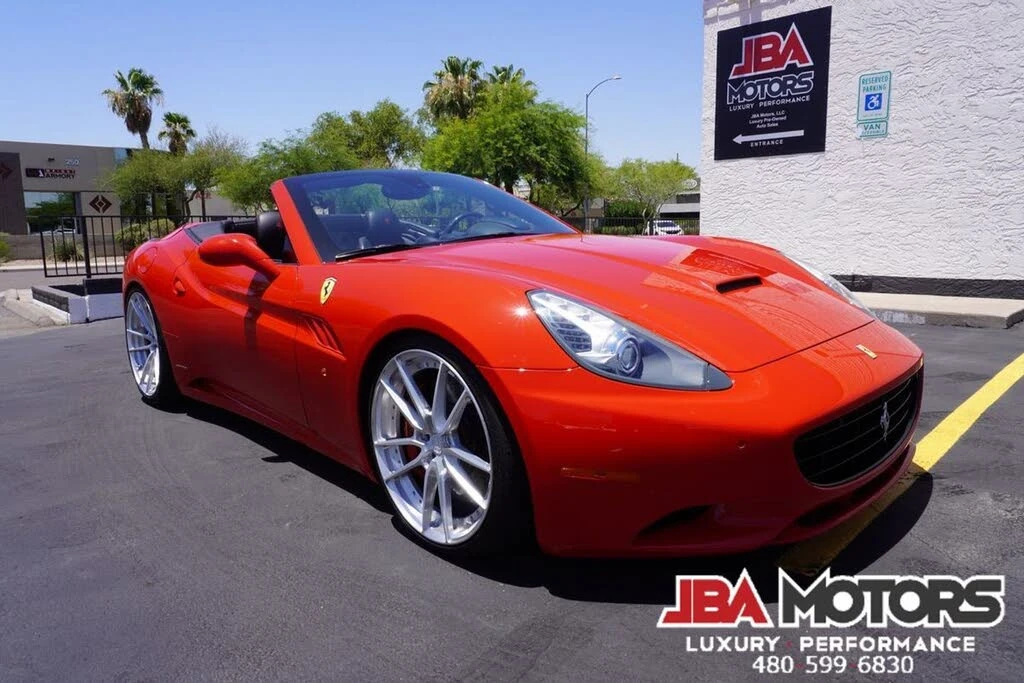 2014 Ferrari California - Image 2 of 31