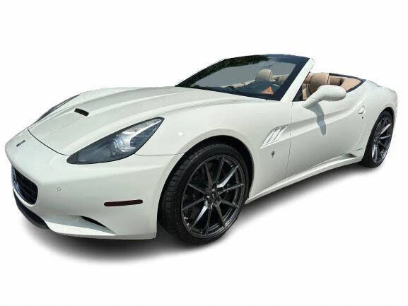 2014 Ferrari California - Image 10 of 31