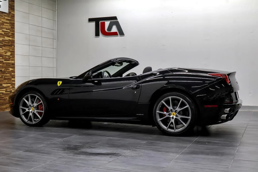 2014 Ferrari California - Image 6 of 31