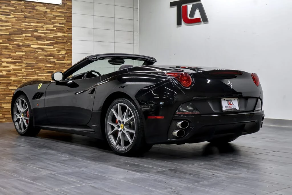 2014 Ferrari California - Image 7 of 31