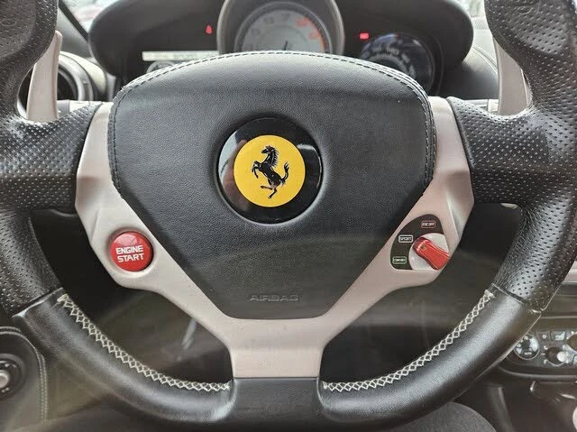 2014 Ferrari California - Image 23 of 31