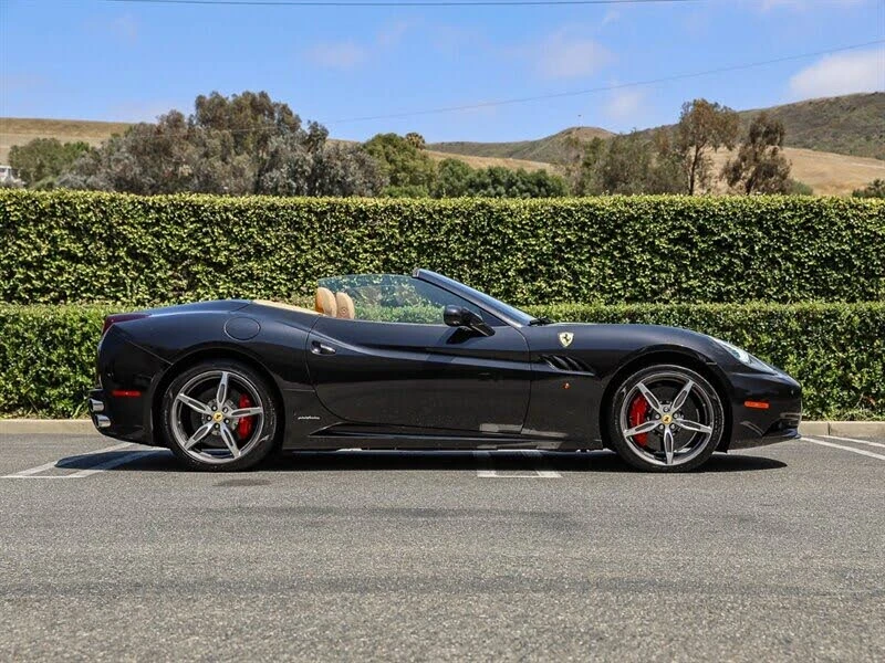 2014 Ferrari California - Image 8 of 31