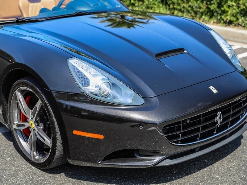 2014 Ferrari California - Image 10 of 31