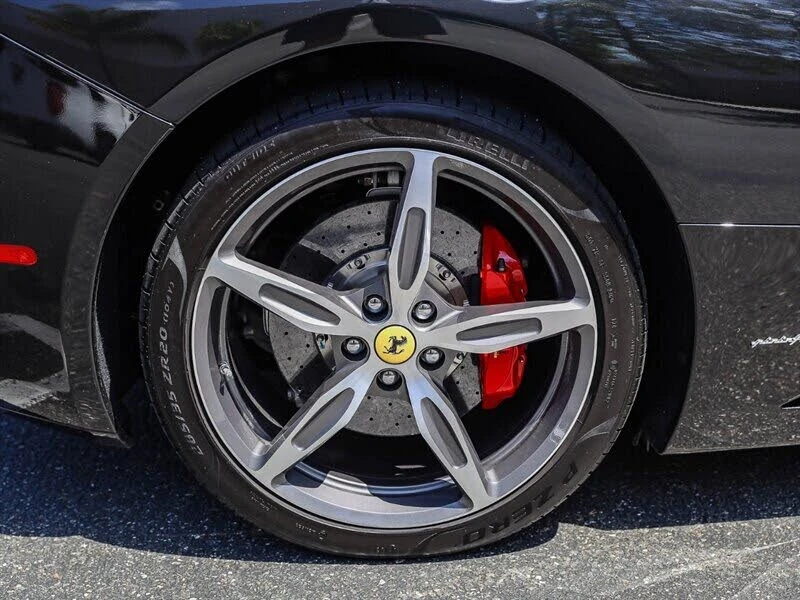 2014 Ferrari California - Image 15 of 31