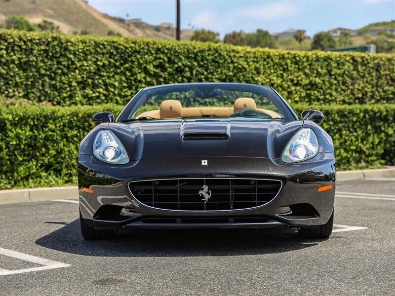 2014 Ferrari California - Image 3 of 31