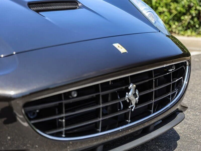 2014 Ferrari California - Image 11 of 31